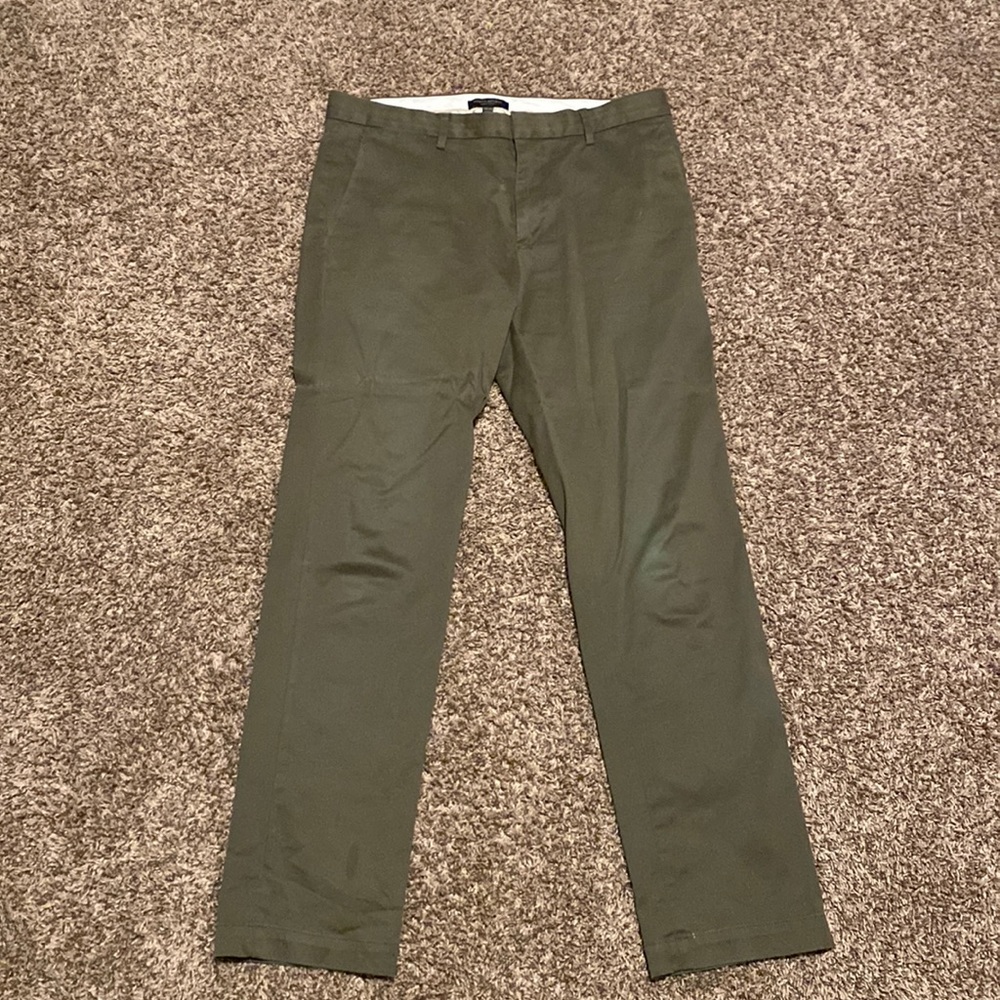 Banana Republic Chino